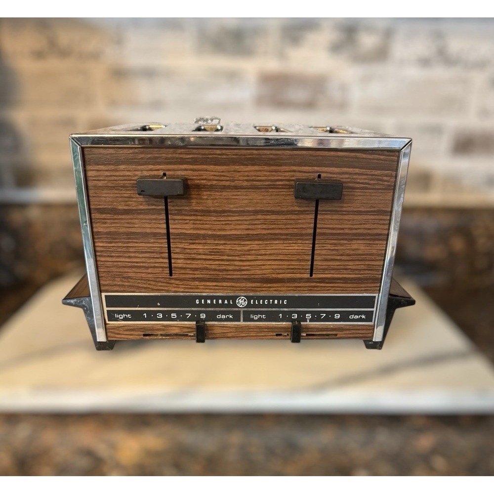 Vintage 💖70's GE Toaster 4 Slice Chrome Faux Wood Grain MCM DopamineDecor Retro